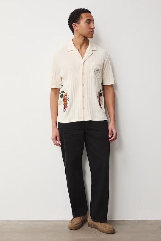 Koszula męska z bawełny z kolekcji Ilona Tambor x Medicine RS26-KKM651 beżowy RS26