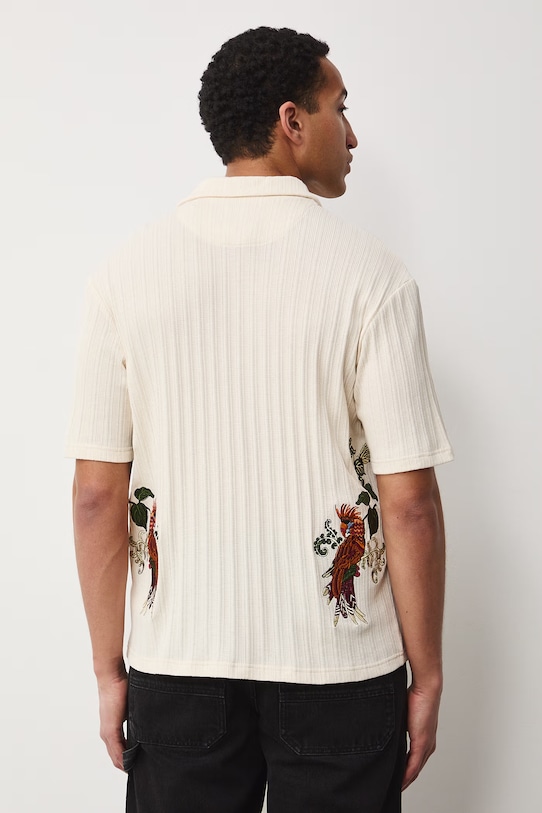 Koszula męska z bawełny z kolekcji Ilona Tambor x Medicine beżowy RS26-KKM651