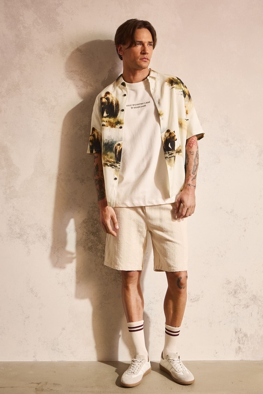 Koszula męska z dodatkiem lnu z kolekcji Bieszczadzki Park Narodowy x Medicine multicolor RS26-KKM850