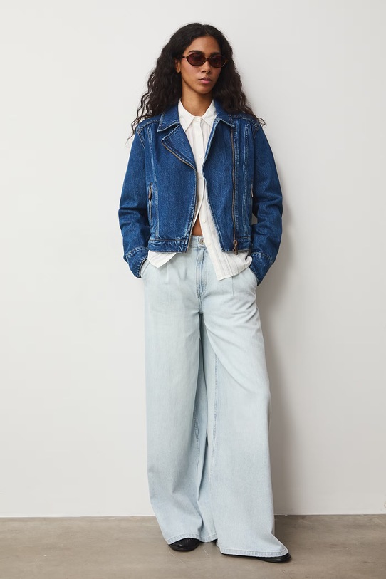 Medicine kurtka jeansowa damska bawełniana granatowy RS26-KUD506