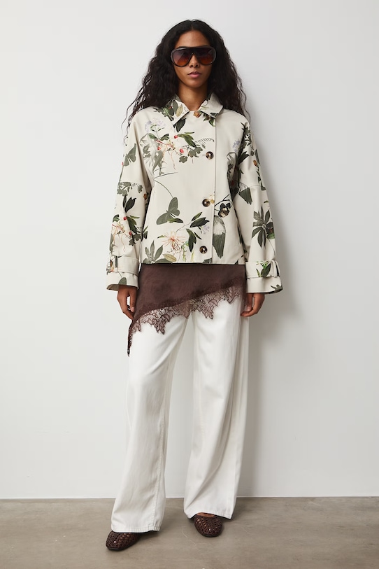 Medicine krótki trencz damski beżowy RS26-KUD510