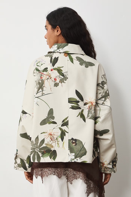 Odzież Medicine krótki trencz damski RS26-KUD510 beżowy