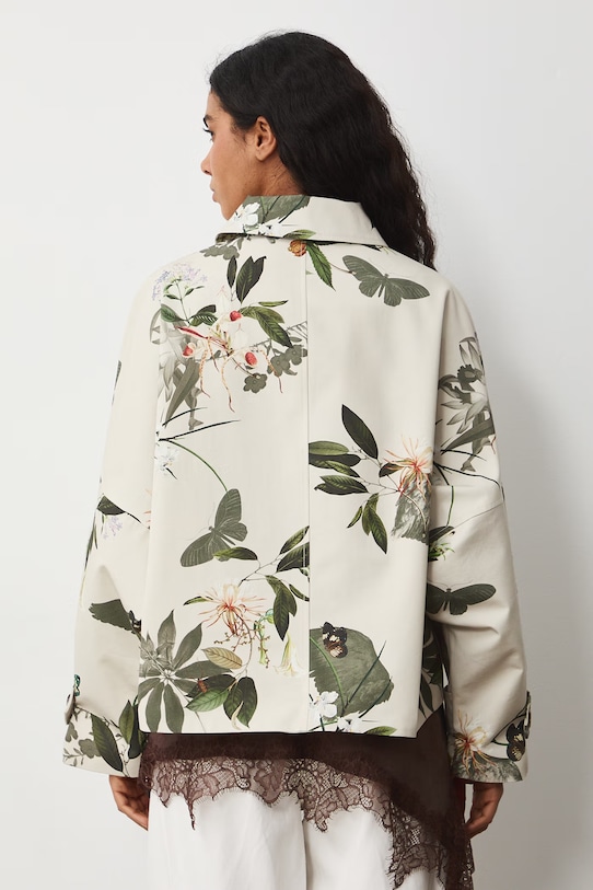 Odzież Medicine krótki trencz damski RS26-KUD510 beżowy