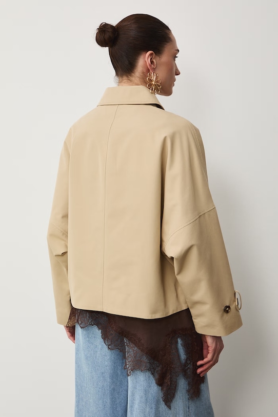 Odzież Medicine krótki trencz damski RS26-KUD510 beżowy