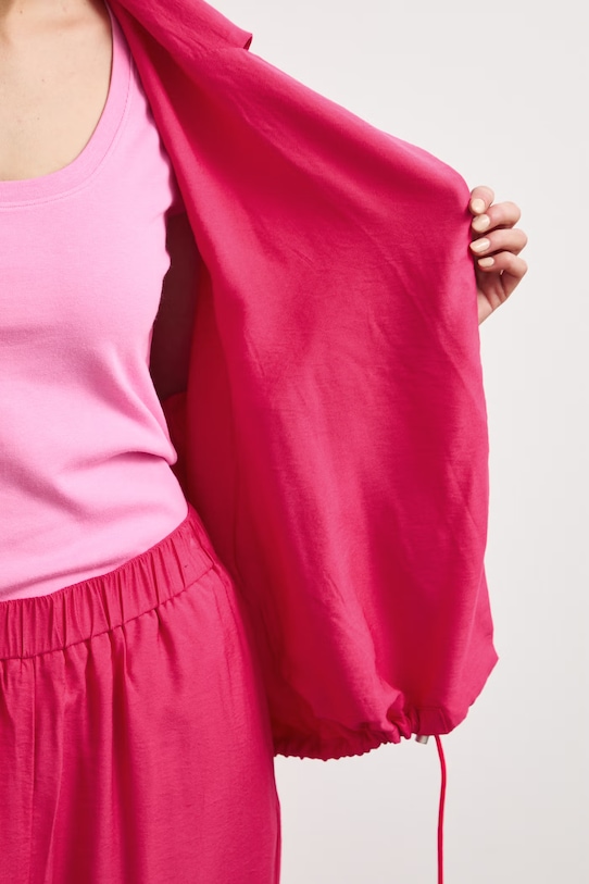 Kurtka damska z wiskozą RS26-KUD903