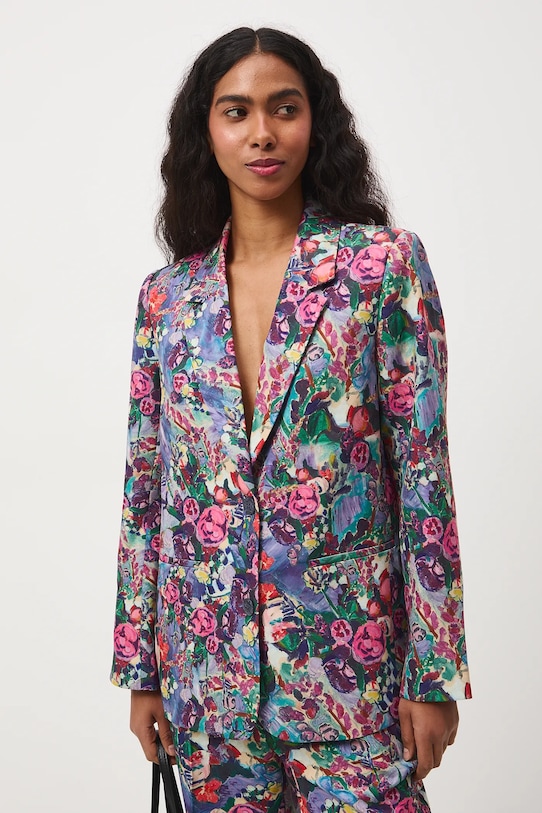 Marynarka damska z kolekcji Eviva L'arte RS26-MKD251