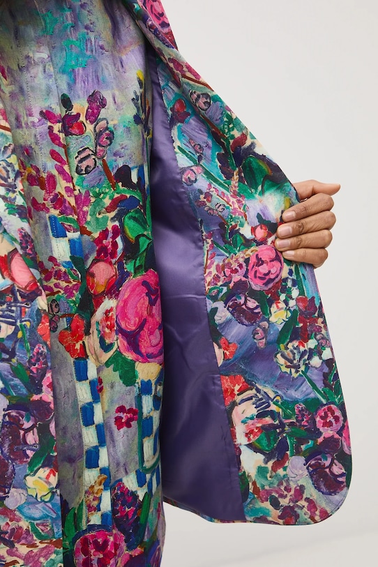 Marynarka damska z kolekcji Eviva L'arte RS26-MKD251