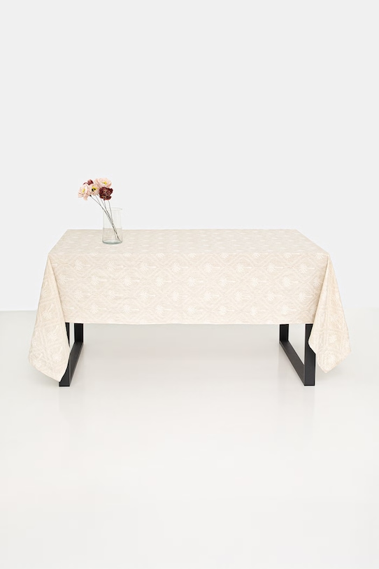 Obrus z dodatkiem lnu beżowy RS26-ORU905