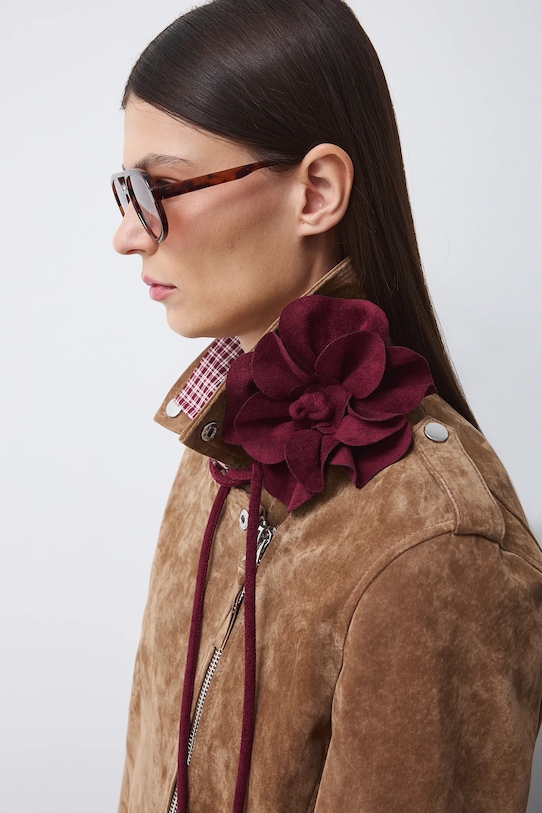 Pasek wiązany damski z imitacji zamszu bordowy RS26-PAD503