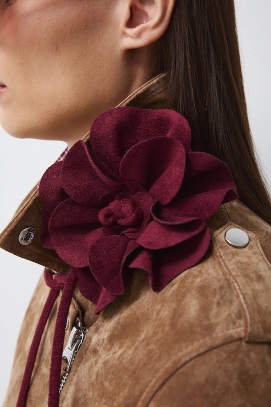 Pasek wiązany damski z imitacji zamszu RS26-PAD503 bordowy