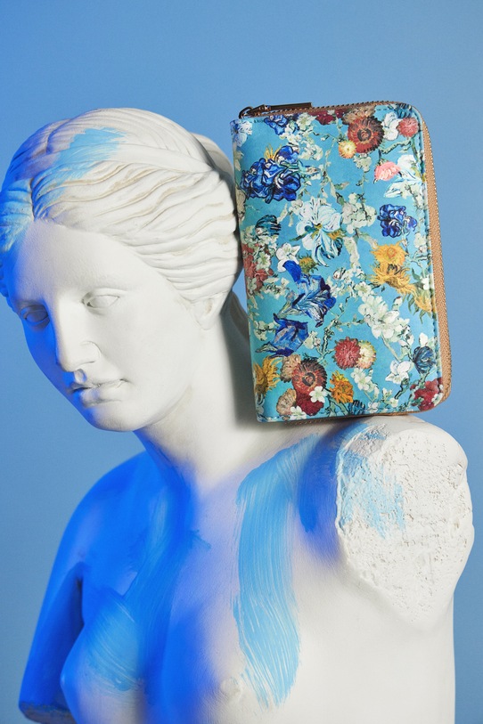 Medicine portfel imitacja skóry licowej multicolor RS26-PFD252