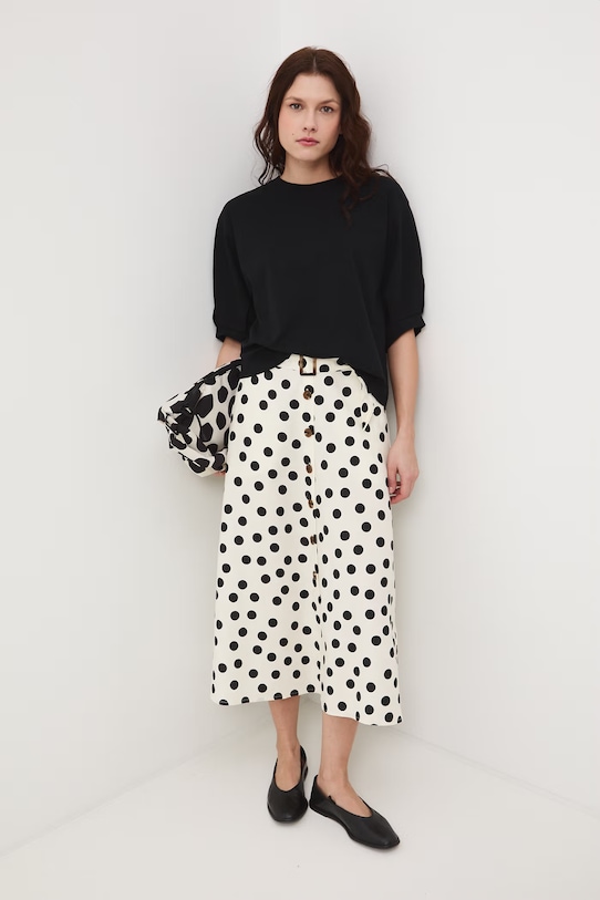 Medicine spódnica trapezowa z dodatkiem lnu RS26-SDD072 beżowy RS26