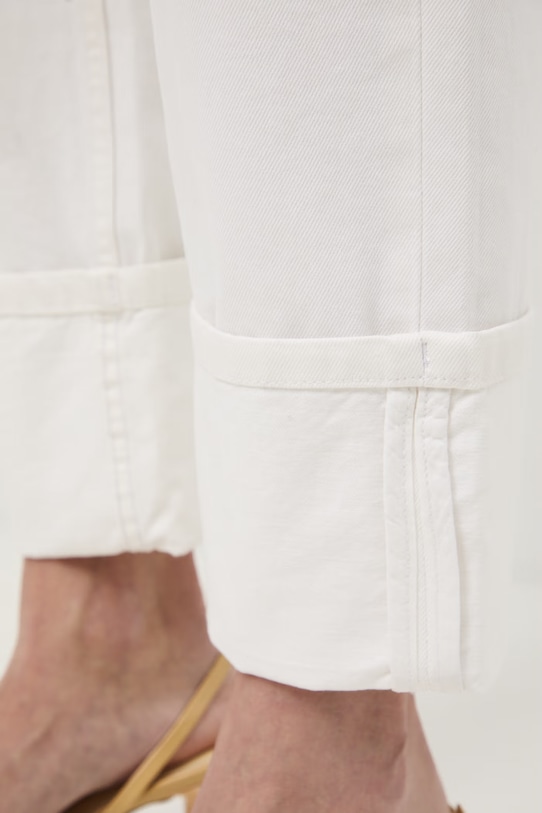 Medicine jeansy straight damskie biały RS26-SJD505