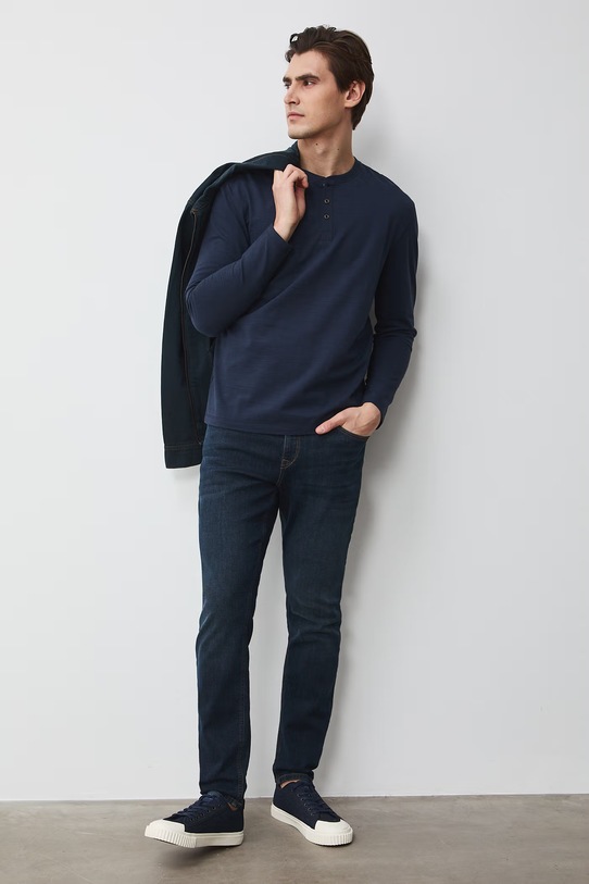 Medicine jeansy slim fit męskie granatowy RS26-SJM504