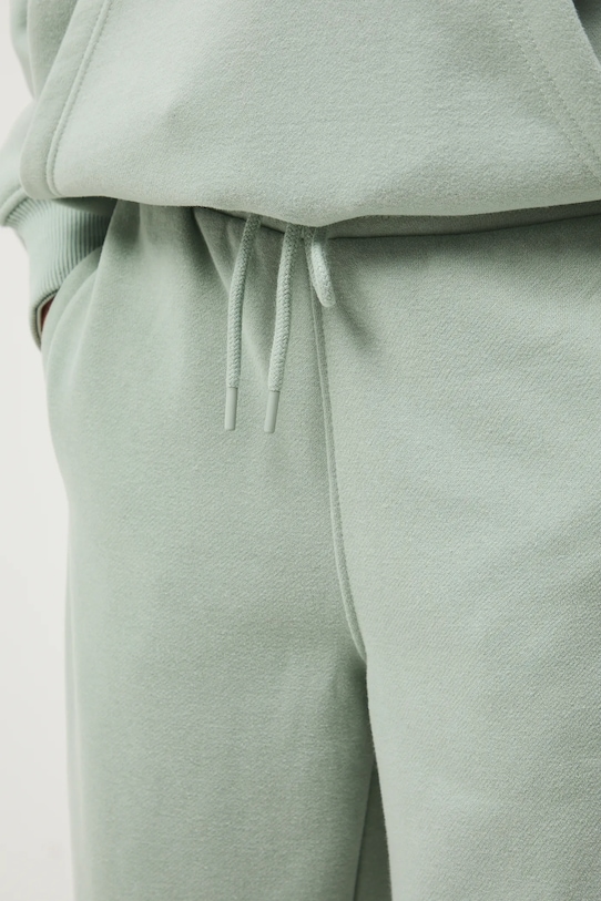 Medicine spodnie dresowe zielony RS26-SPD011