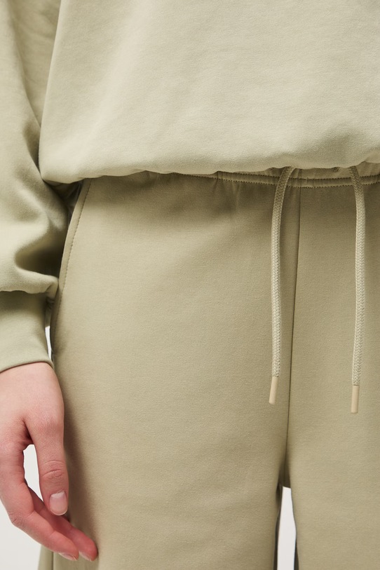 Medicine spodnie dresowe damskie zielony RS26-SPD602