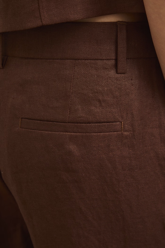 Spodnie straight damskie lniane gładkie brązowy RS26-SPD800