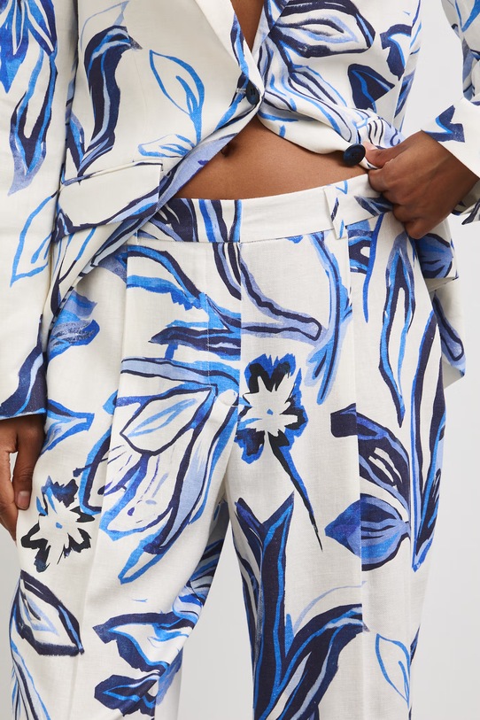 Spodnie chinos damskie z lnem beżowy RS26-SPD801