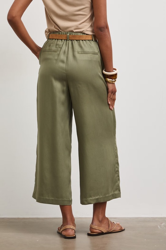 Odzież Spodnie culottes damskie z lyocellu RS26-SPD805 zielony