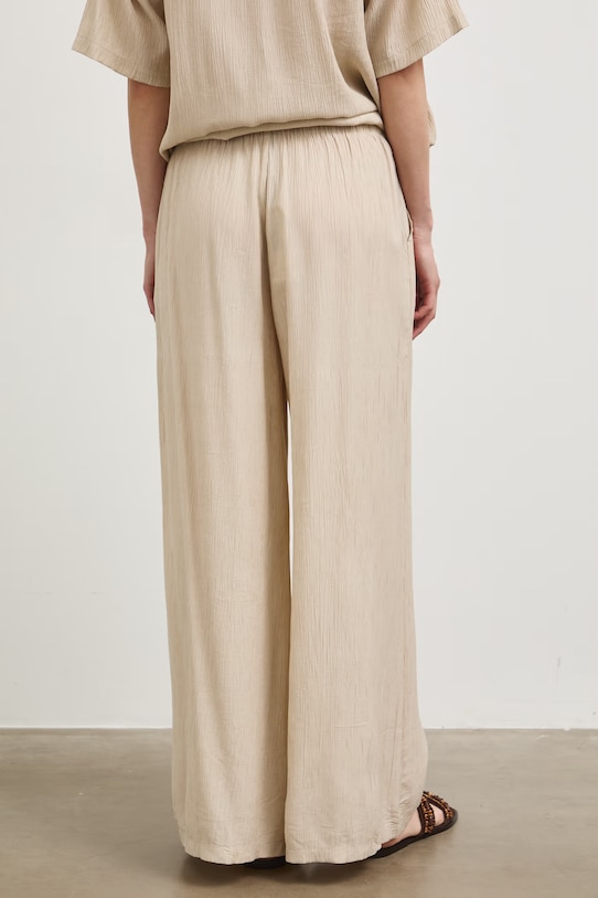 Odzież Spodnie wide leg damskie z wiskozą RS26-SPD907 beżowy