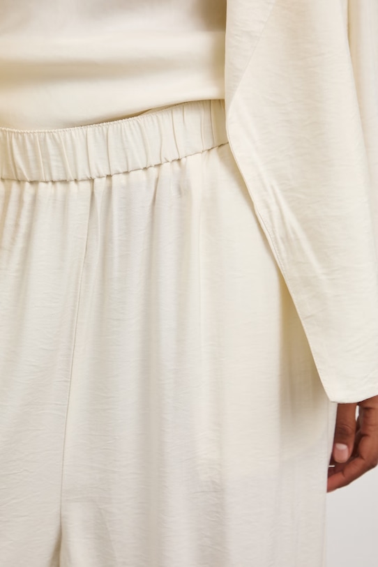 Spodnie slouchy damskie z wiskozą beżowy RS26-SPD908