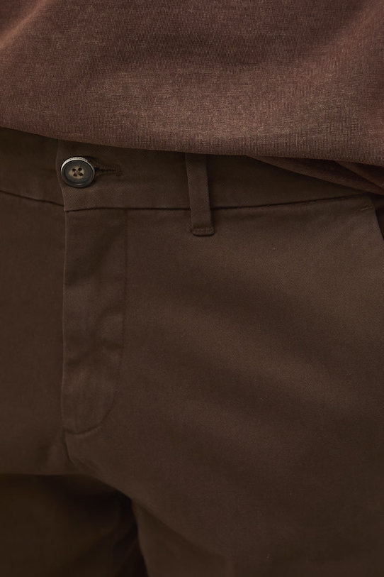 Medicine spodnie brązowy RS26-SPM301