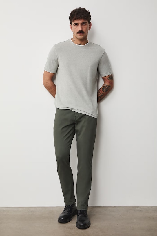 Medicine spodnie slim fit męskie bawełniane z elastanem zielony RS26-SPM403