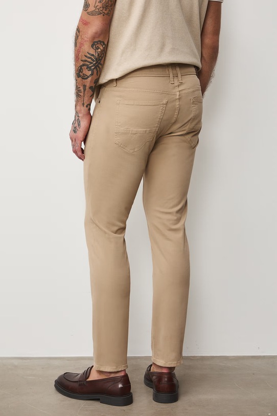 Odzież Medicine spodnie slim fit męskie bawełniane z elastanem RS26-SPM403 beżowy