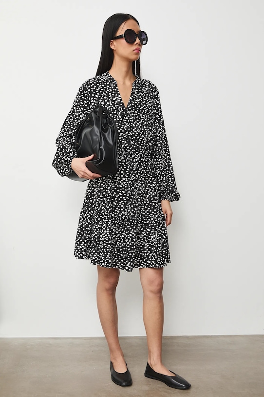 Šaty dámske mini z viskózy vzorovaná RS26-SUD031 čierna RS26