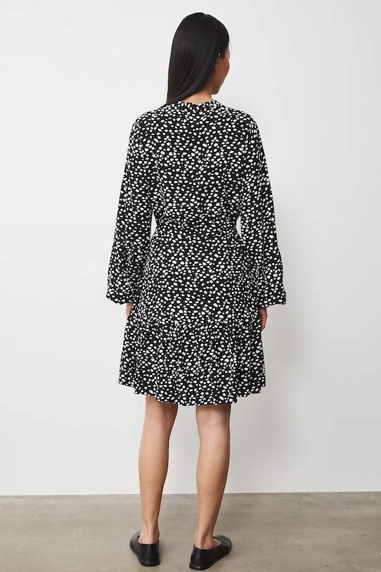 Oblečenie Šaty dámske mini z viskózy vzorovaná RS26-SUD031 čierna