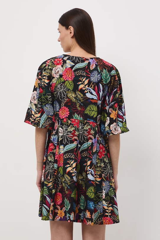 Odzież Medicine sukienka oversize z wiskozy RS26-SUD052 czarny