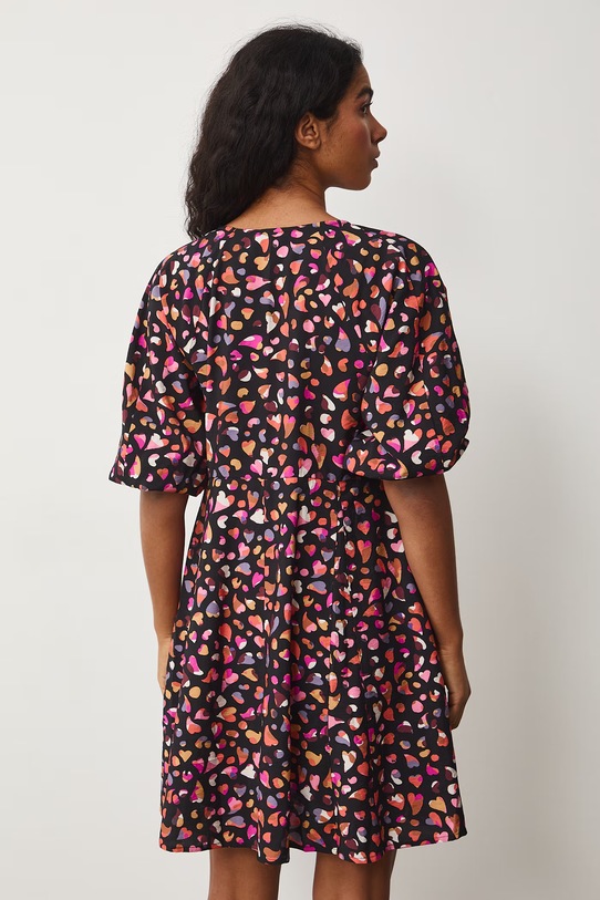 Odzież Medicine sukienka oversize z wiskozą RS26-SUD052 czarny