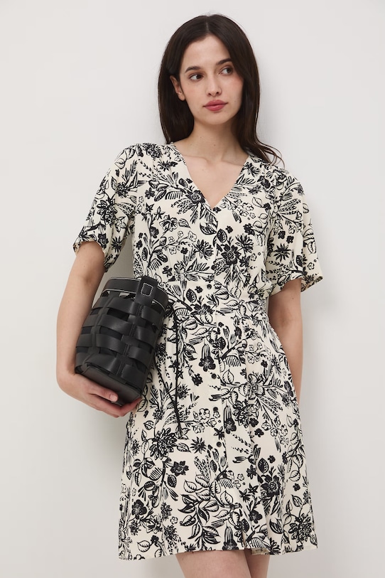 Medicine sukienka z wiskozy beżowy RS26-SUD073