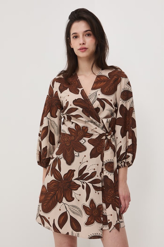 Medicine sukienka rozkloszowana z dodatkiem lnu RS26-SUD074 beżowy RS26