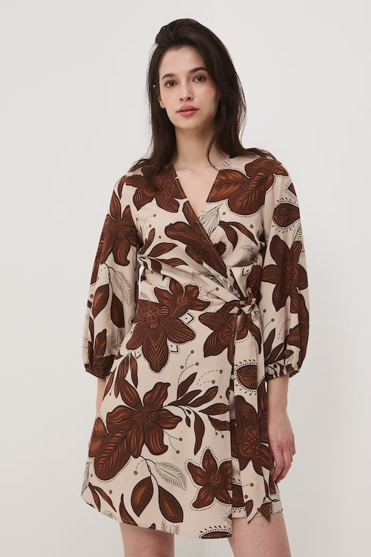 Medicine sukienka rozkloszowana z dodatkiem lnu RS26-SUD074 beżowy RS26