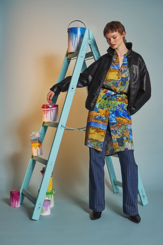 Medicine sukienka casual multicolor RS26-SUD251