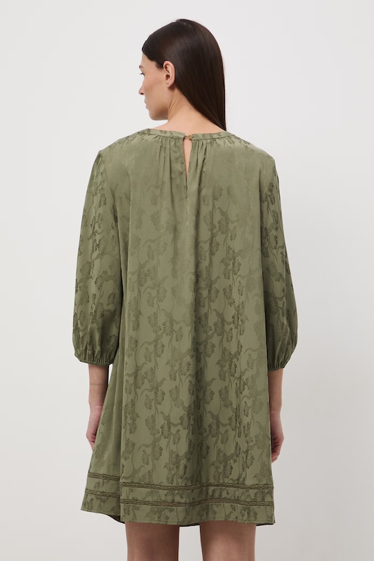 Odzież Medicine sukienka oversize z wiskozą RS26-SUD505 zielony