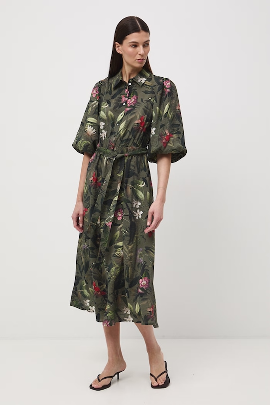 Šaty s rozšíreným strihom zelená RS26-SUD506