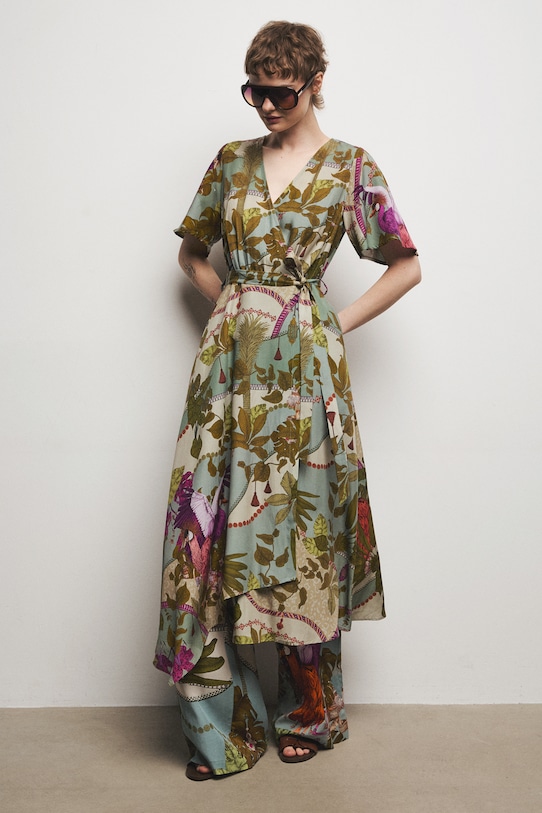 Medicine sukienka kopertowa z domieszką lnu multicolor RS26-SUD650