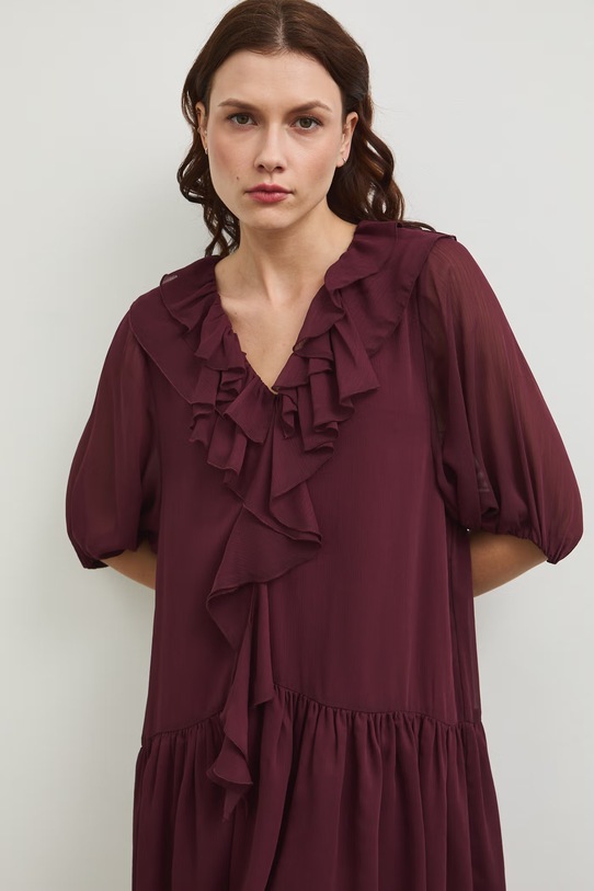 Medicine sukienka z falbankami fioletowy RS26-SUD800