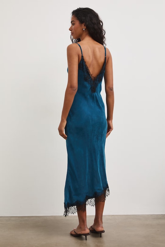 Sukienka bieliźniana z cupro RS26-SUD812 turkusowy RS26