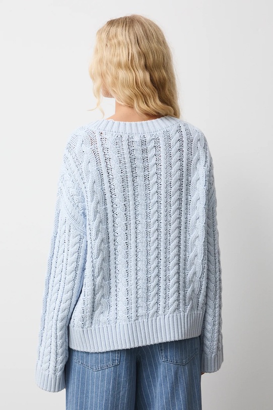 Odzież Sweter bawełniany damski z warkoczowym splotem RS26-SWD101 niebieski