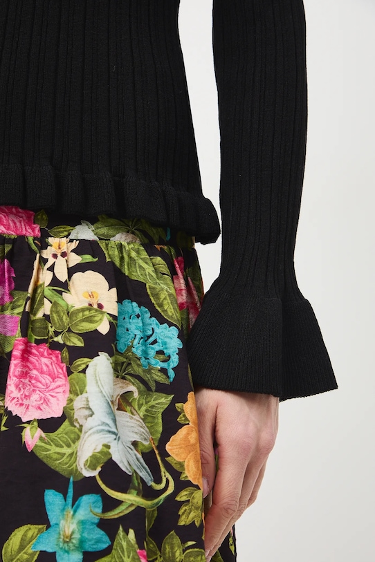 Sweter damski z wiskozą z fakturą RS26-SWD406