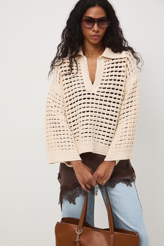 Medicine sweter damski z bawełny RS26-SWD508 beżowy RS26