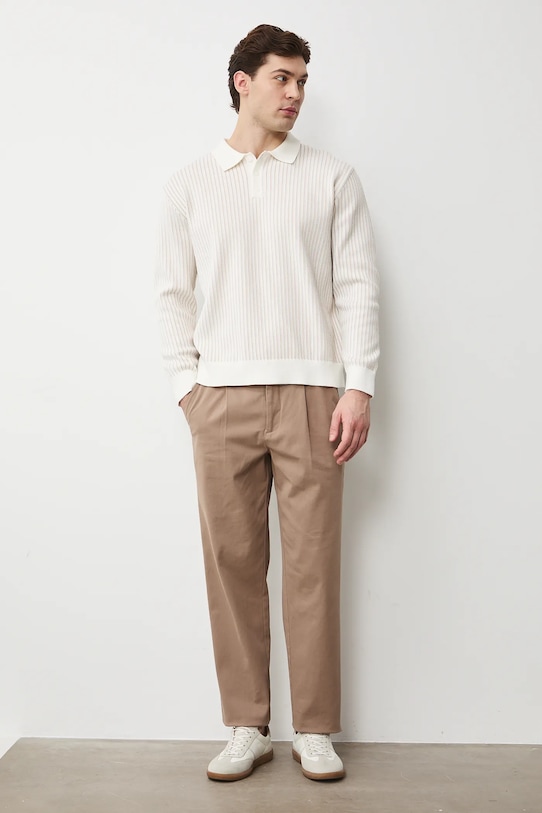 Medicine sweter RS26-SWM301 beżowy RS26