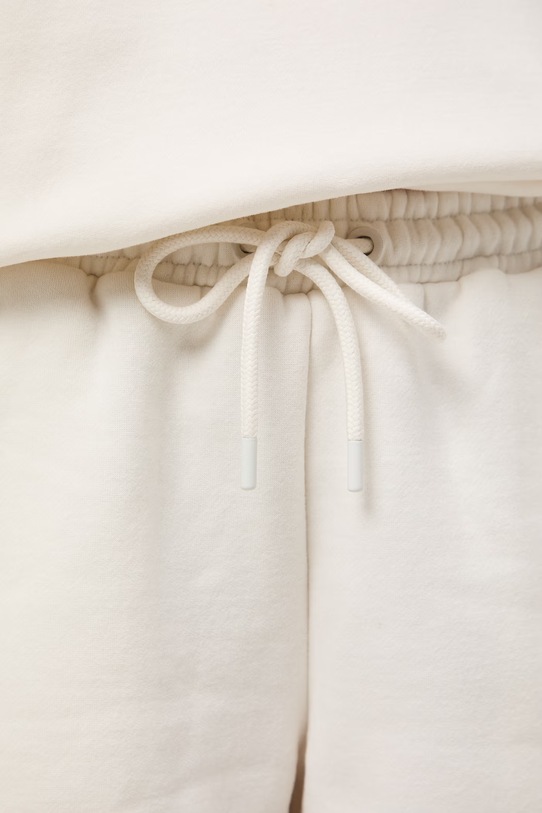 Medicine szorty dresowe damskie beżowy RS26-SZD050