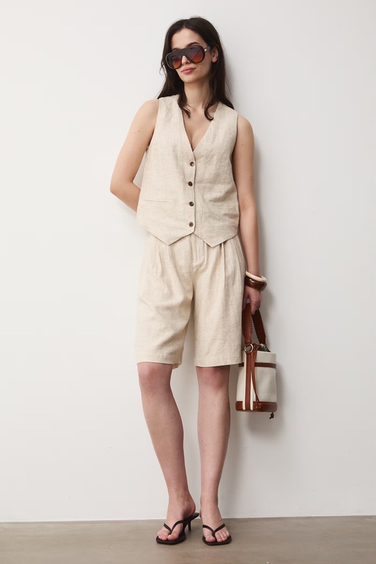 Medicine szorty damskie z lnem RS26-SZD705 beżowy RS26