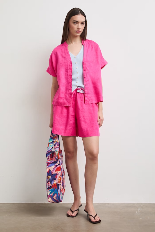 Szorty damskie lniane regular waist gładkie różowy RS26-SZD903