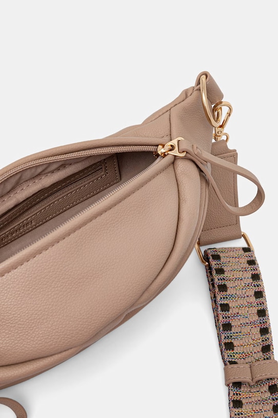 Nerka damska z imitacji skóry RS26-TOD912 beżowy