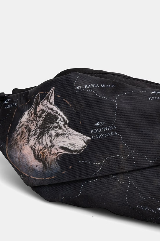 Nerka męska z kolekcji Bieszczadzki Park Narodowy x Medicine RS26-TOM850 czarny